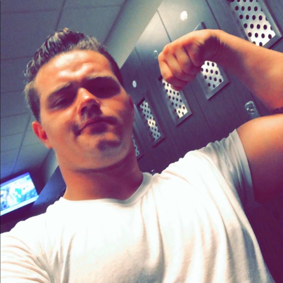 Meet your Posher, Devon - Picture 1 of 1